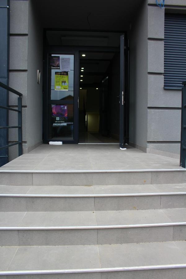 Exceptional Suite Cacak Exterior photo